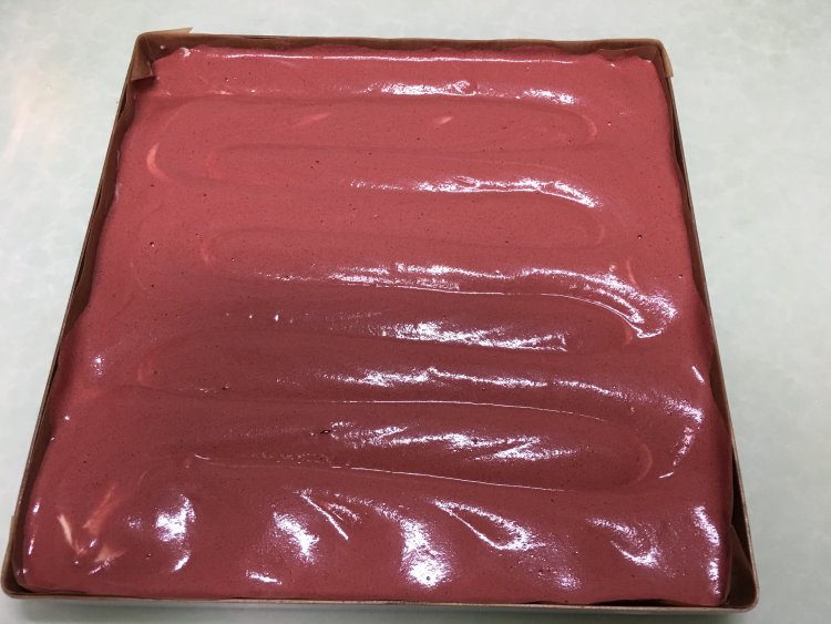 红丝绒旋风蛋糕卷步骤21