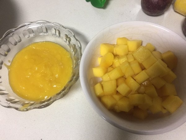 百香果芒果流心慕斯步骤7
