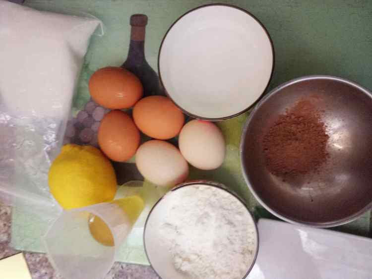 斑马蛋糕卷步骤1