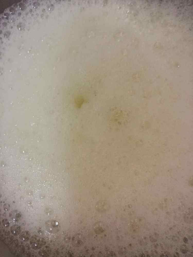 斑马蛋糕卷步骤6