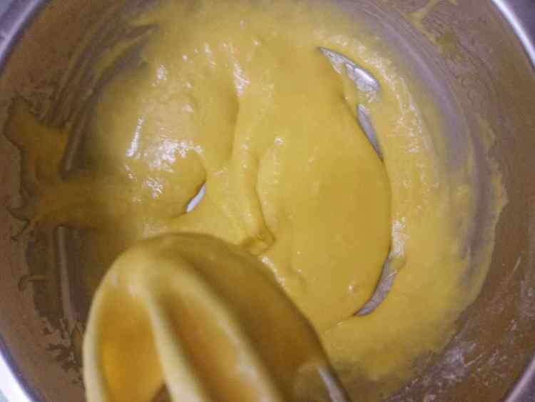 斑马蛋糕卷步骤4