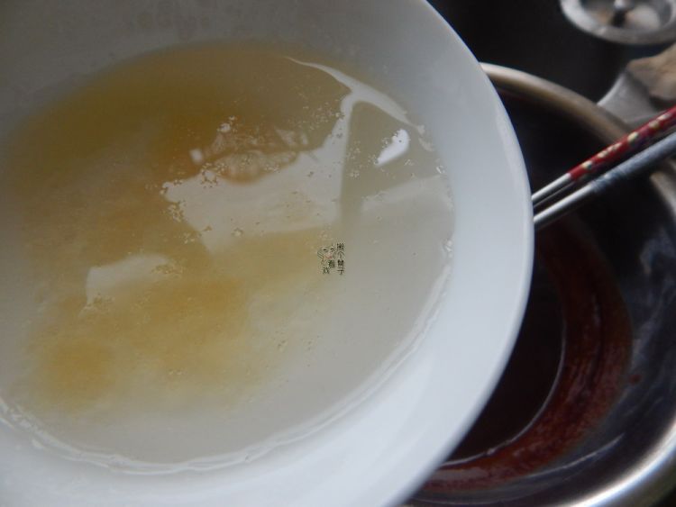 草苺巧克力双色慕斯步骤9