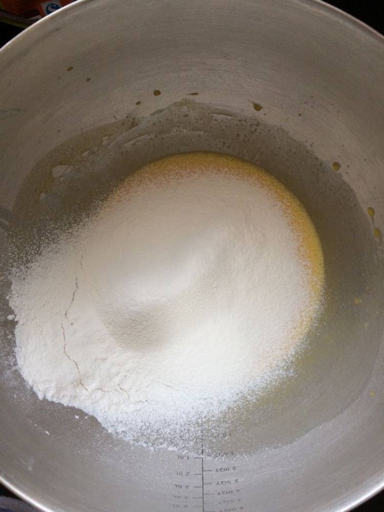原味蛋糕卷步骤6