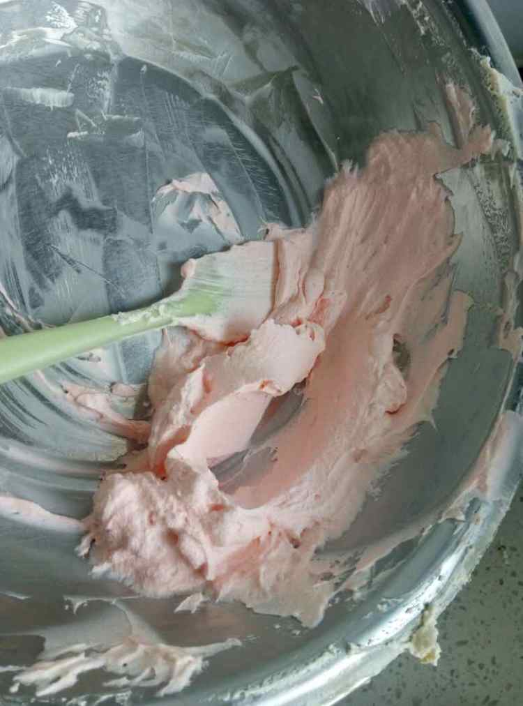 淋面奶油蛋糕步骤8