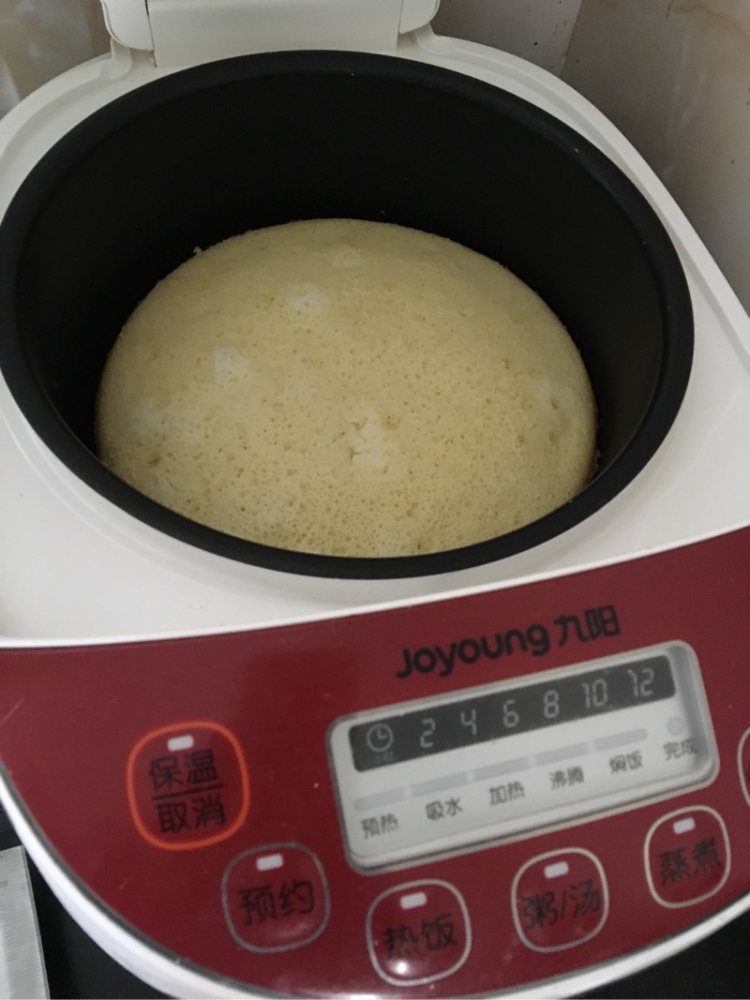 电饭煲版蛋糕步骤16