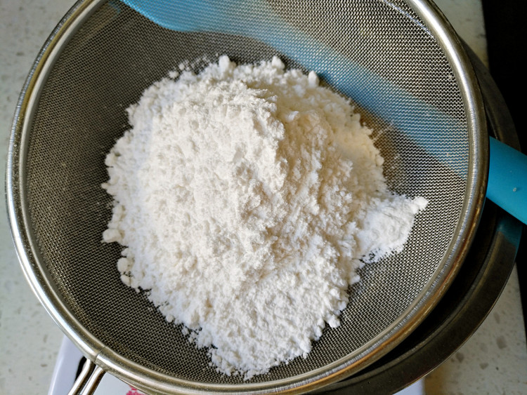 粘米粉蛋糕步骤5