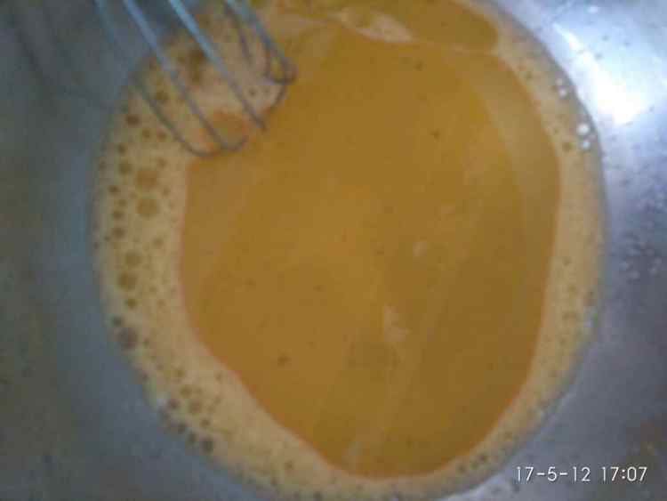 蓝莓果酱杯子蛋糕步骤4