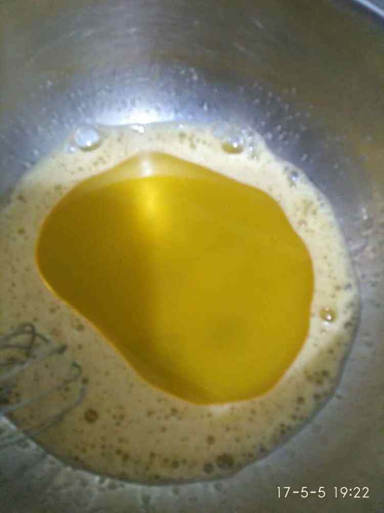 巧克力香蕉杯子蛋糕步骤4