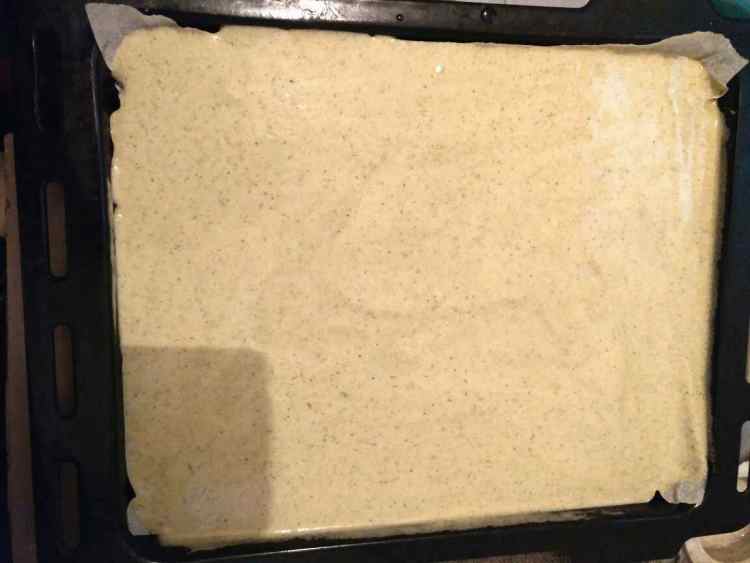 抹茶芒果黄桃蛋糕卷步骤7
