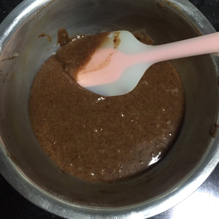 可可戚风蛋糕步骤5
