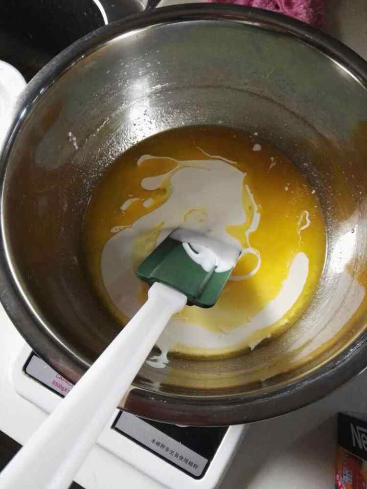 软糯芒果蛋糕步骤3