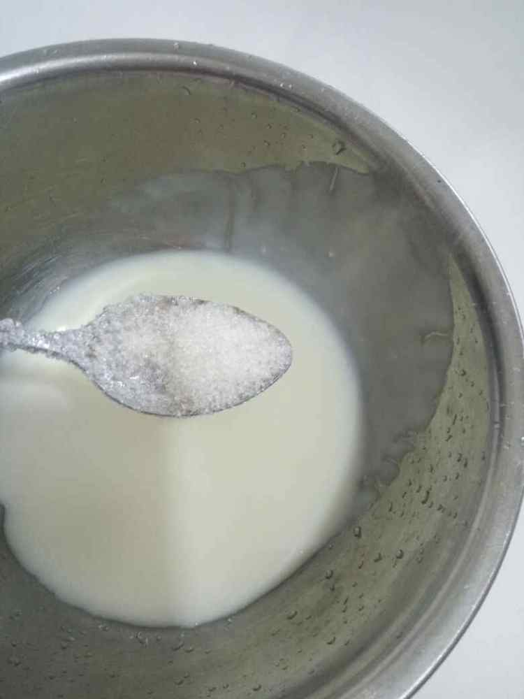 草莓慕斯蛋糕步骤4