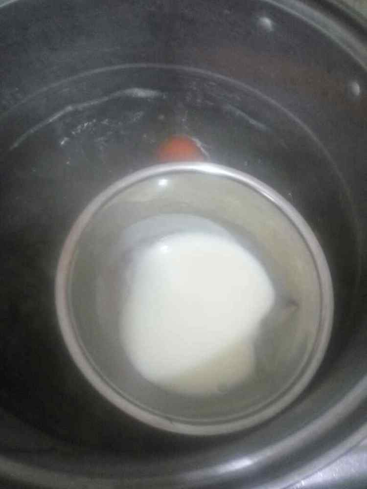 草莓慕斯蛋糕步骤5