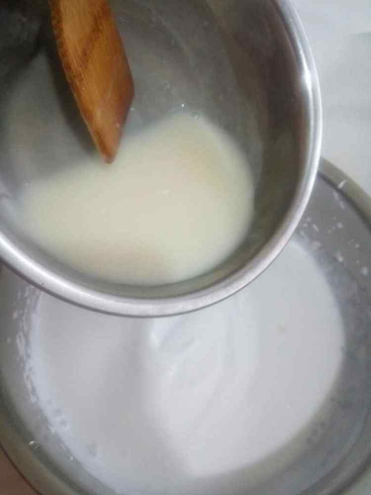 草莓慕斯蛋糕步骤8