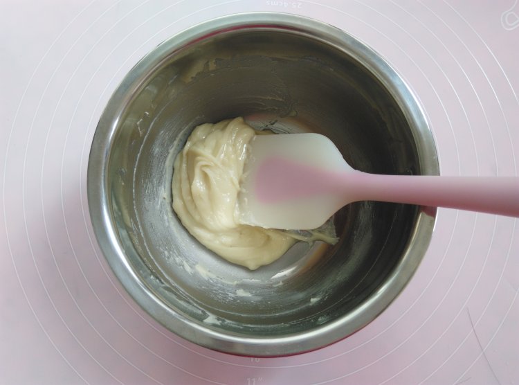 迷你小纸杯戚风蛋糕步骤4