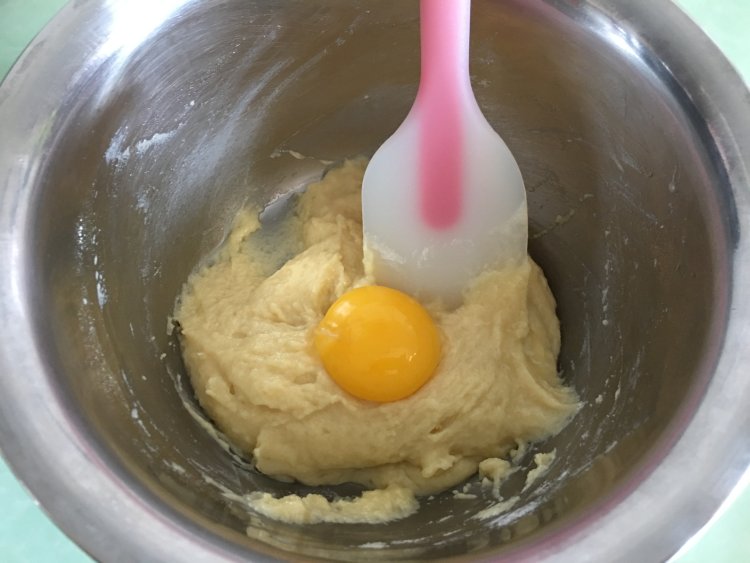 斑马纹戚风蛋糕步骤5