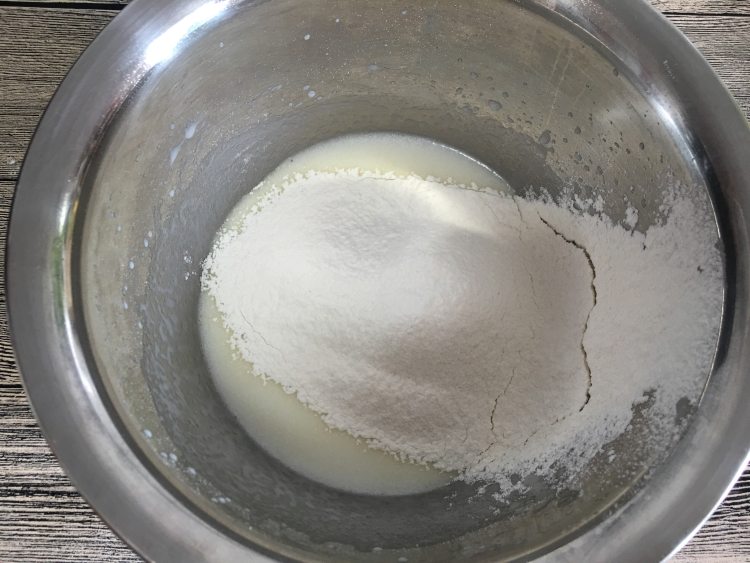 玫瑰花酱戚风蛋糕步骤4