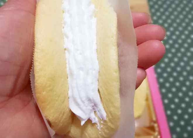 迷你草莓蛋糕卷步骤8