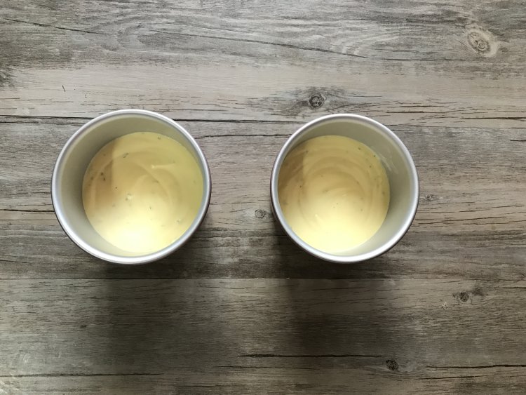 薄荷戚风蛋糕步骤12