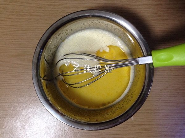 豆沙纸杯蛋糕步骤3