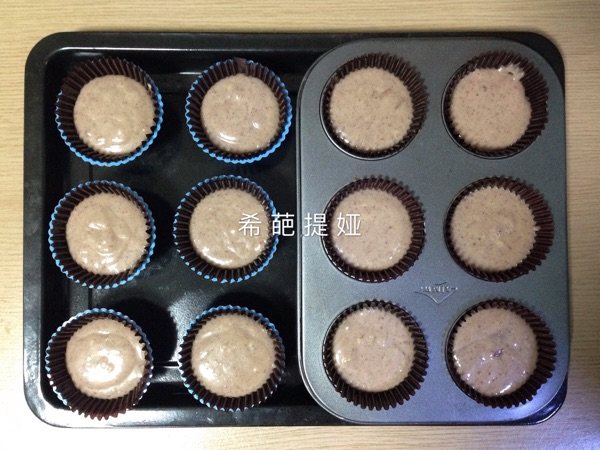 豆沙纸杯蛋糕步骤8