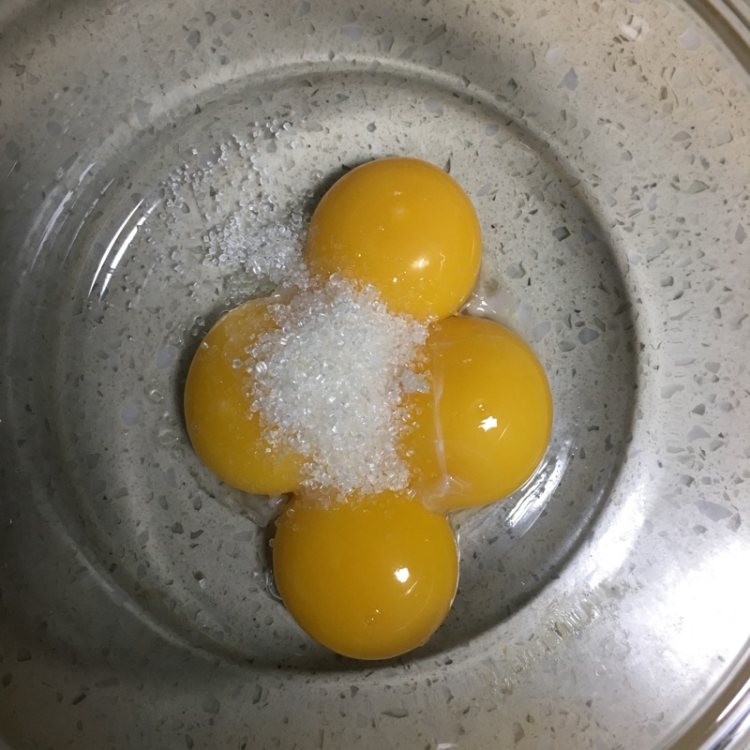 爪爪蛋糕卷步骤2