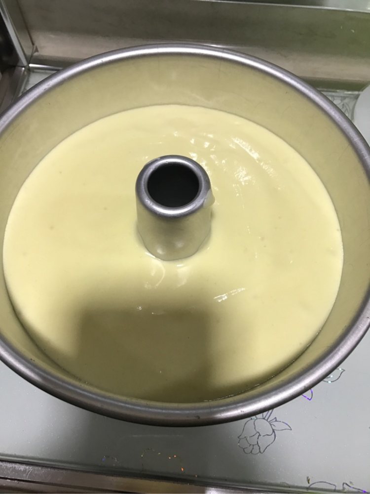 戚风草莓奶油蛋糕步骤6