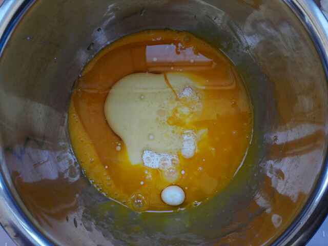 奶牛斑点蛋糕卷步骤3