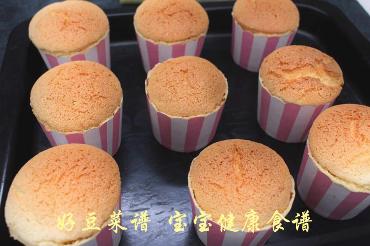 宝宝版纸杯蛋糕步骤12