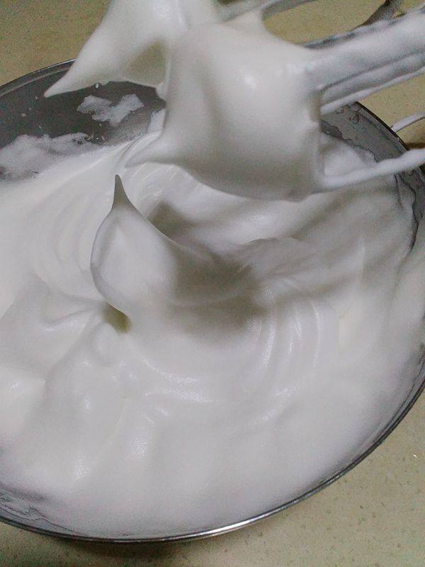 冰雪奇缘蛋糕卷步骤7