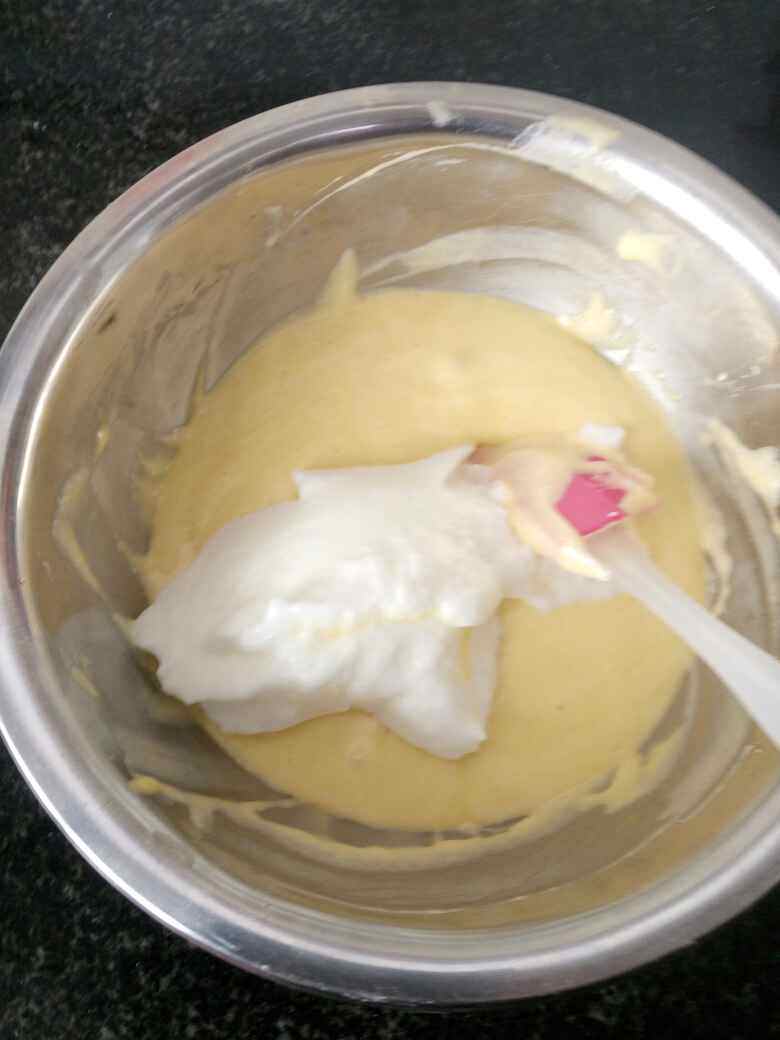 电饭锅蒸蛋糕步骤9