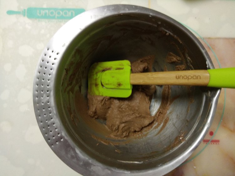 双色巧克力慕斯蛋糕步骤19
