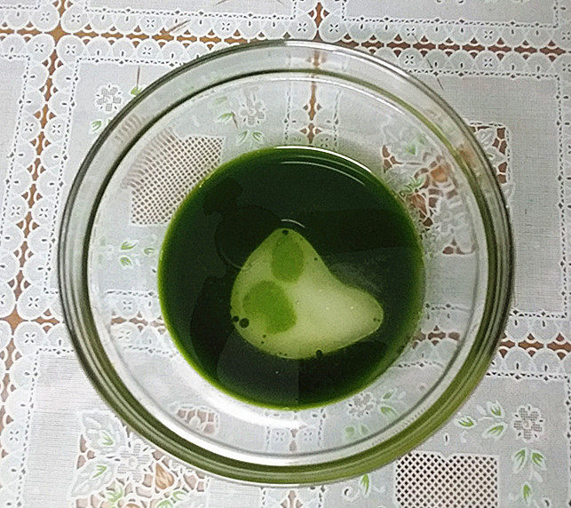 菠菜汁戚风蛋糕步骤2