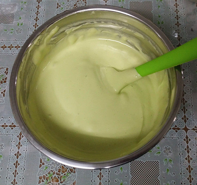 菠菜汁戚风蛋糕步骤12