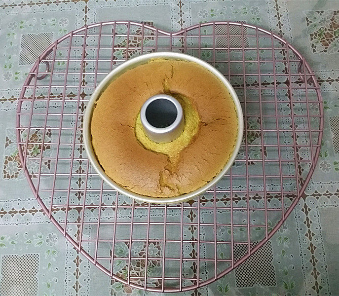 菠菜汁戚风蛋糕步骤16