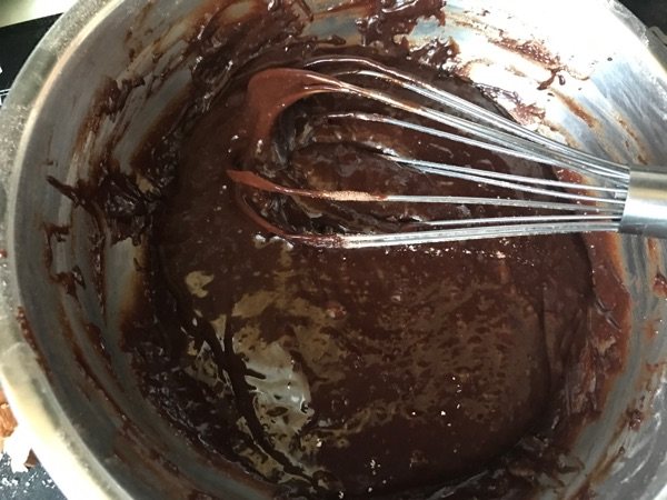 坚果巧克力布朗尼步骤7