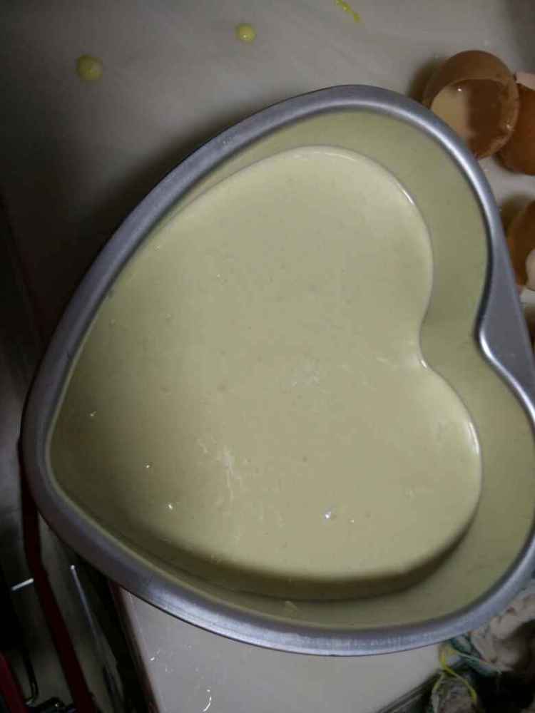 黑森林爱心酸奶戚风蛋步骤8