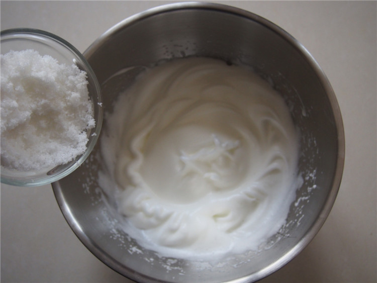 菠菜戚风步骤5