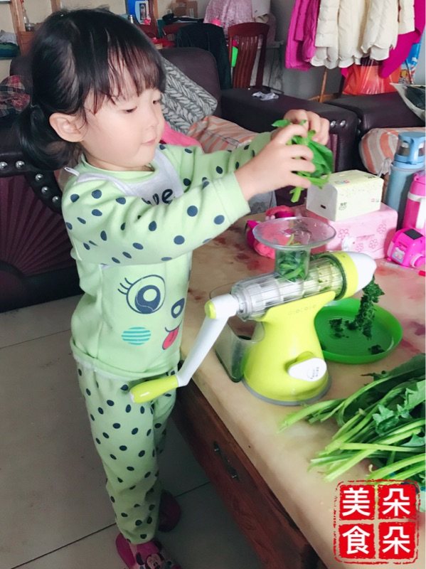 巧克力棒棒糖蛋糕步骤1