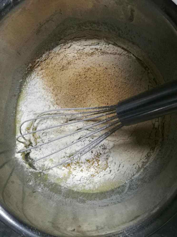 大枣戚风蛋糕步骤6
