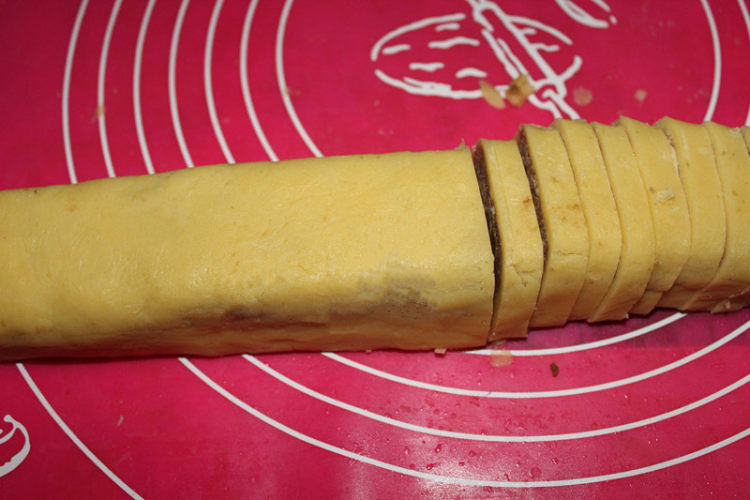 朗姆酒葡萄干椰蓉饼干步骤16