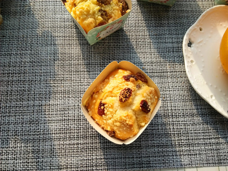 葡萄干酥粒麦芬步骤9