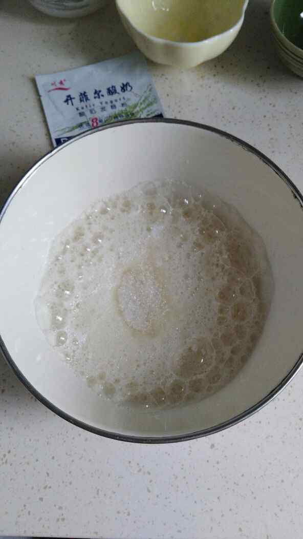 酸奶黑米戚风蛋糕步骤7