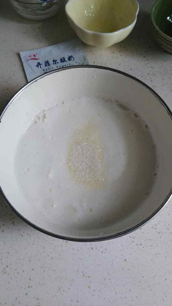酸奶黑米戚风蛋糕步骤8