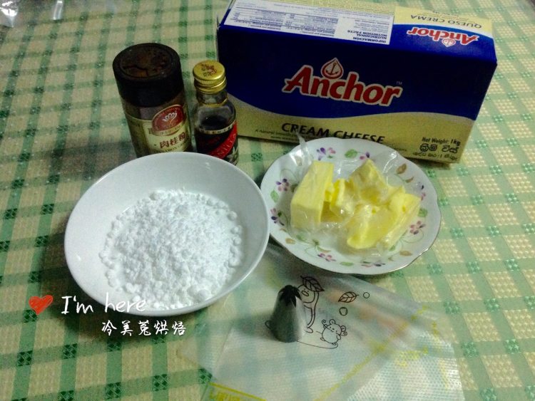 女巫南瓜杯子蛋糕步骤23