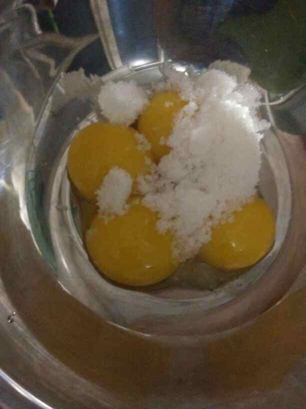 虎皮蛋白蛋糕卷步骤2