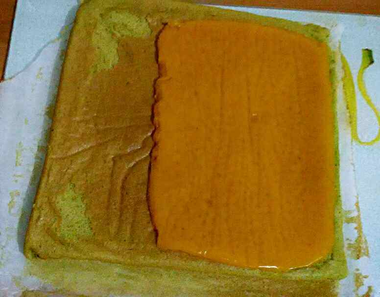 沙棘果冻抹茶卷步骤12