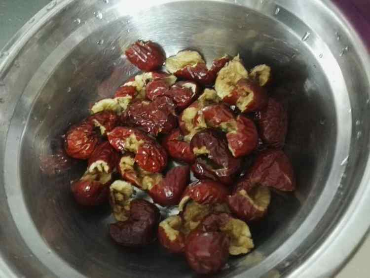 最最最简单的枣糕步骤1