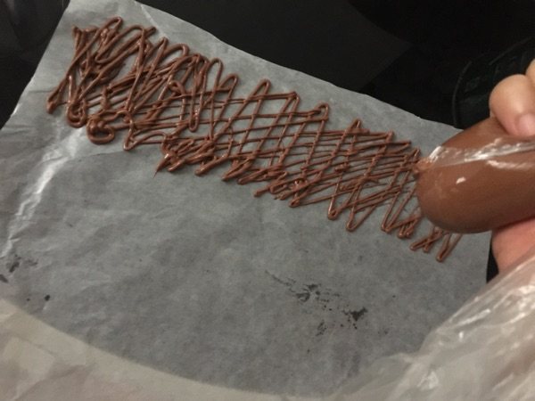 草莓巧克力蛋糕步骤29