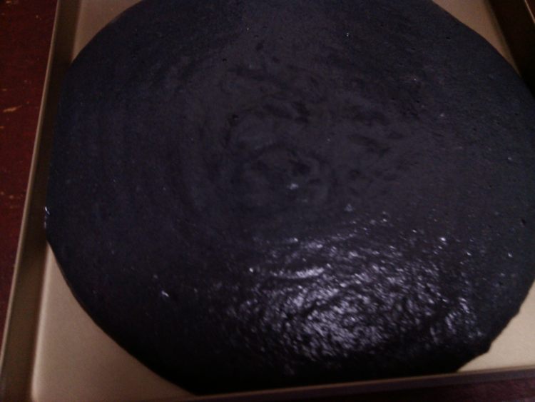 竹炭抹茶奶冻卷步骤13